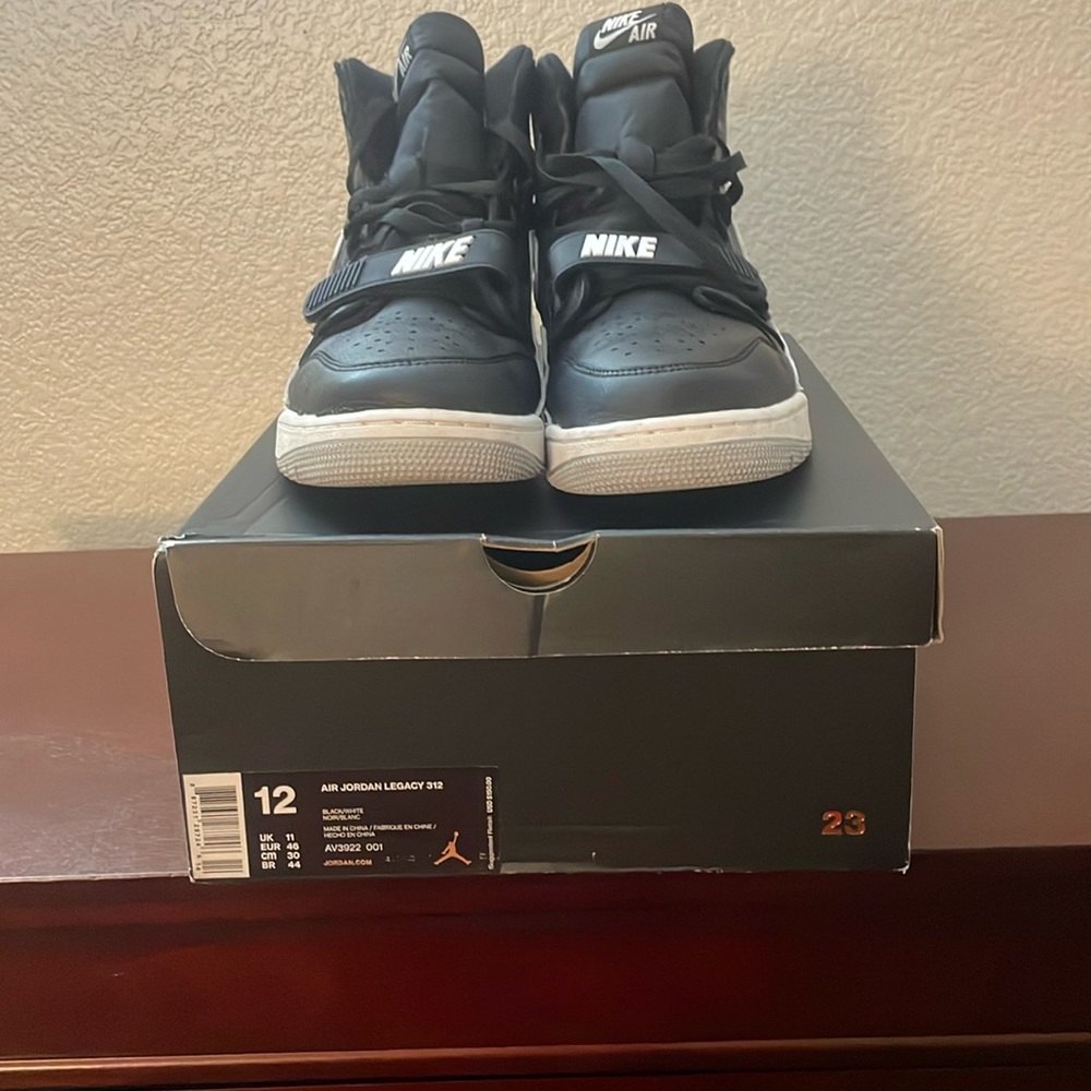 Men’s size 12 Air Jordan Legacy